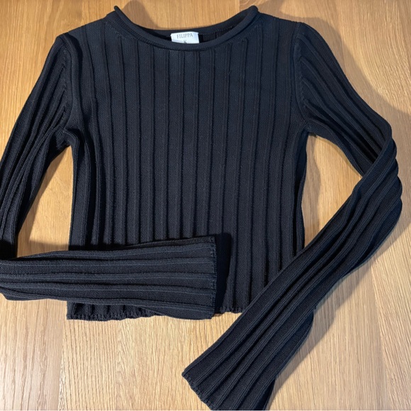 Black Ribbed Crew Neck Sweater - Picture 2 of 5